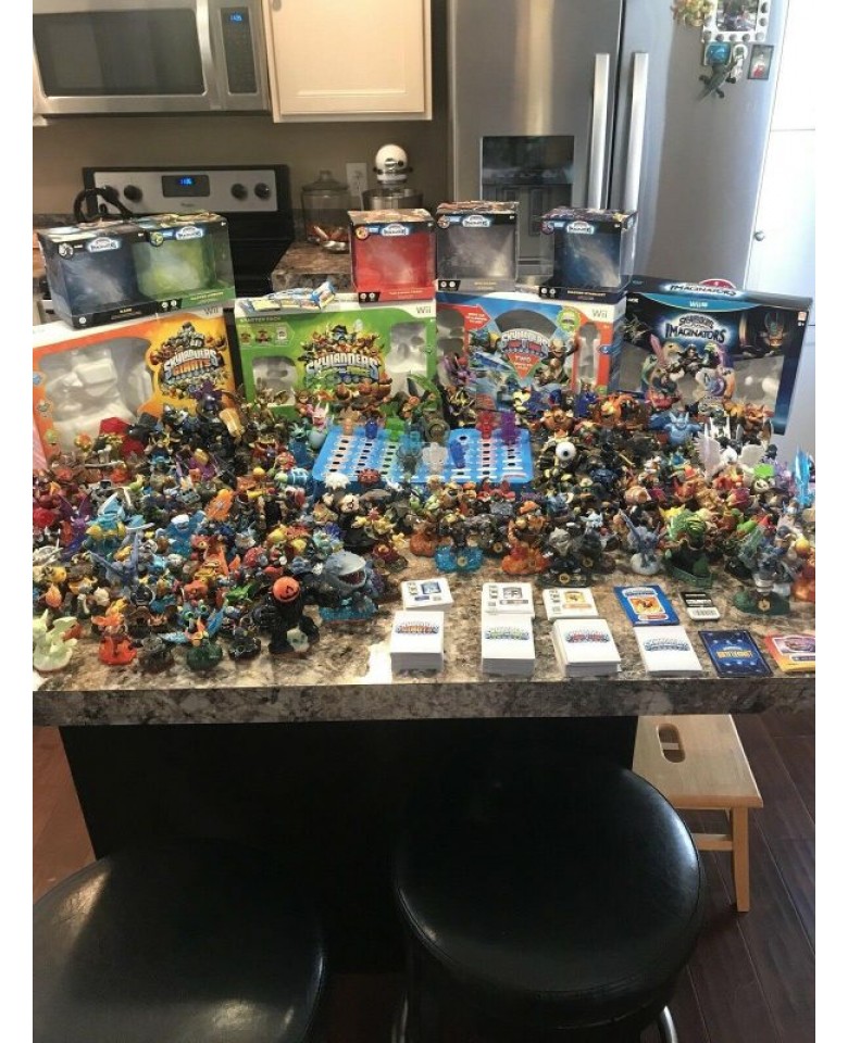 Skylanders Set. Over 150 individual characters. Will consider offers!