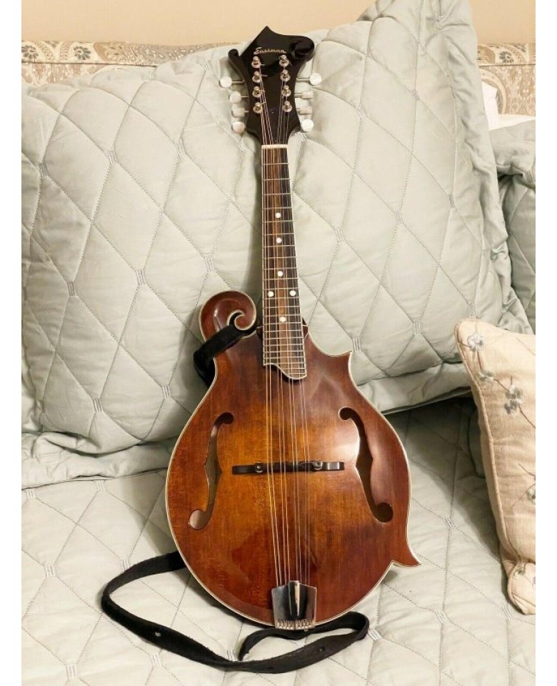 Eastman Mandolin MD515 – Used – Excellent Condition – With Hard Case